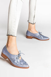 Woven Lace Low Heel Pumps